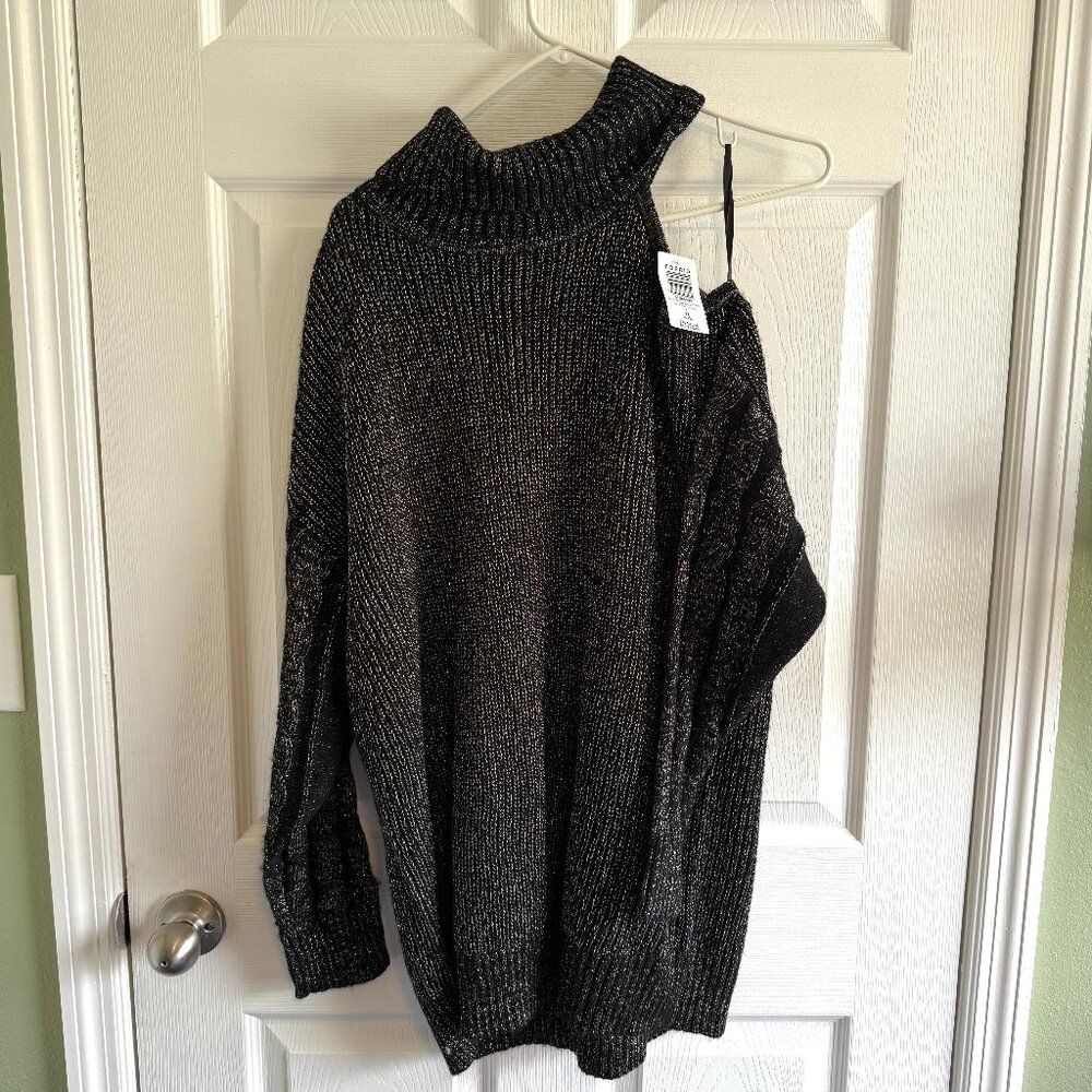 Torrid Women's Cable Pullover Cold Shoulder Turtle Neck Sweater Size 1X NWT